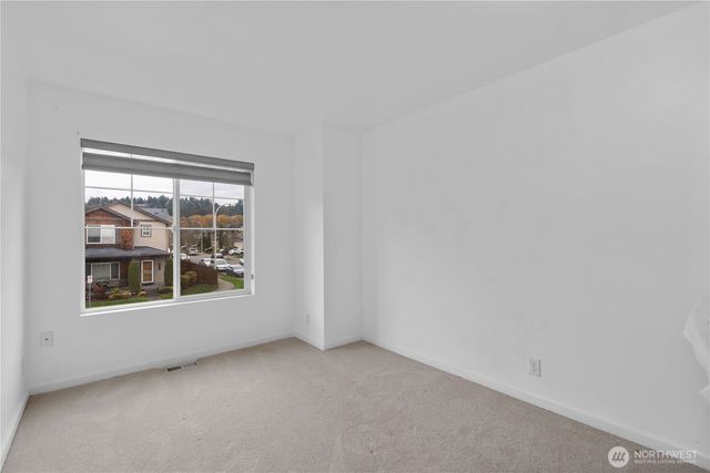 4217 L Place NE, Auburn, WA 98002