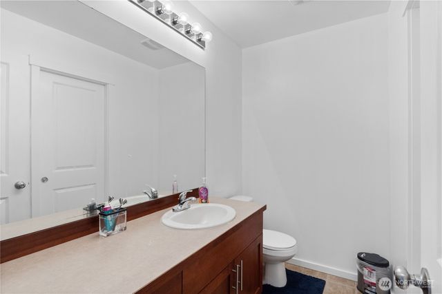 4217 L Place NE, Auburn, WA 98002