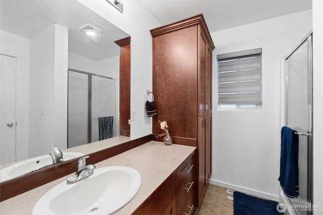 4217 L Place NE, Auburn, WA 98002