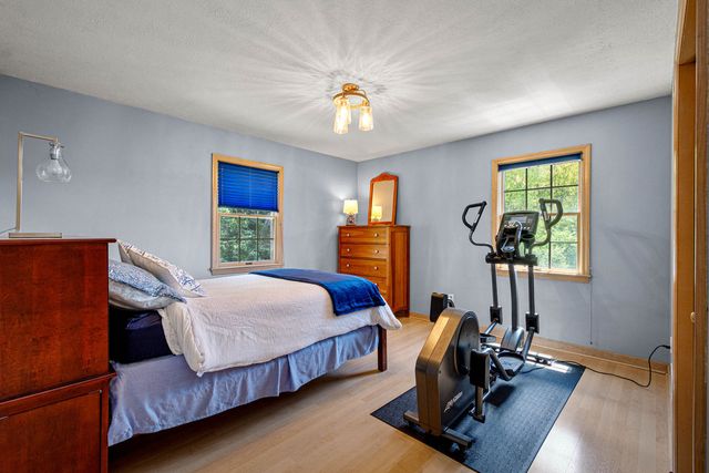 102 Foxwood Drive, Mccandless, PA 15090
