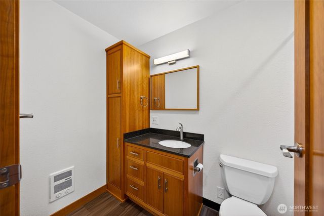 337 E Rio Vista Avenue, Burlington, WA 98233