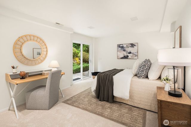 2725 Sahalee Drive W, Sammamish, WA 98074
