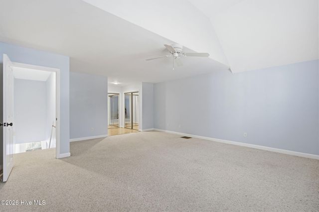 6211 Wrightsville Avenue Apt 102, Wilmington, NC 28403