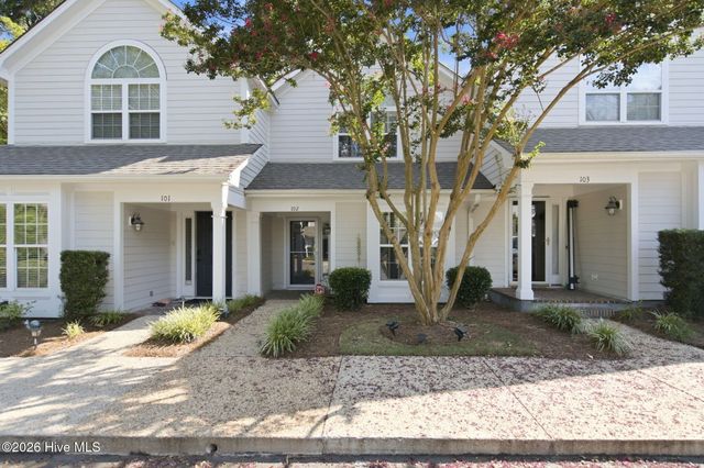 6211 Wrightsville Avenue Apt 102, Wilmington, NC 28403