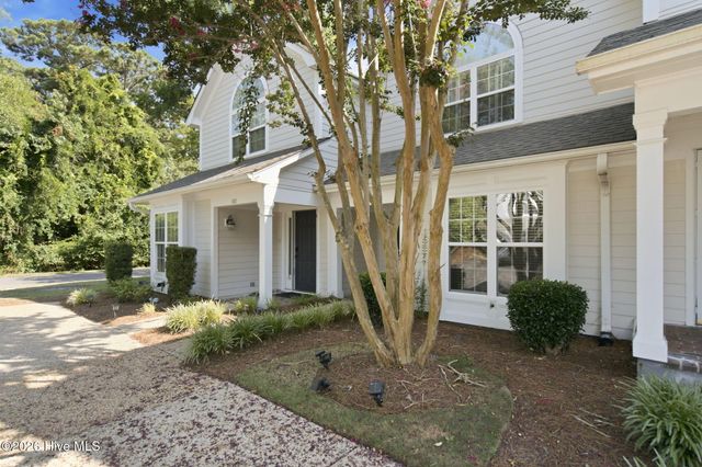 6211 Wrightsville Avenue Apt 102, Wilmington, NC 28403