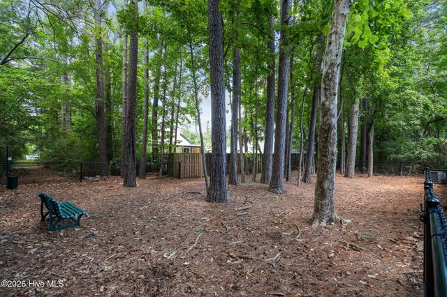 6211 Wrightsville Avenue Apt 102, Wilmington, NC 28403
