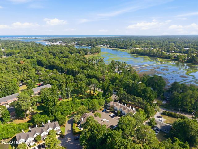 6211 Wrightsville Avenue Apt 102, Wilmington, NC 28403