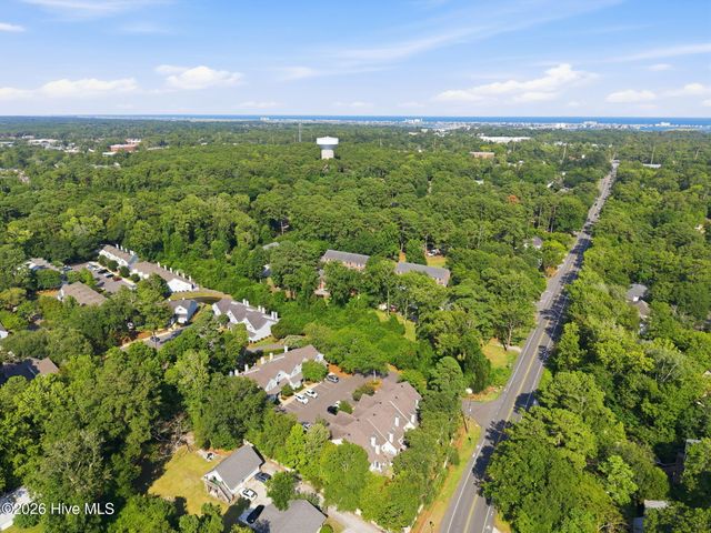 6211 Wrightsville Avenue Apt 102, Wilmington, NC 28403