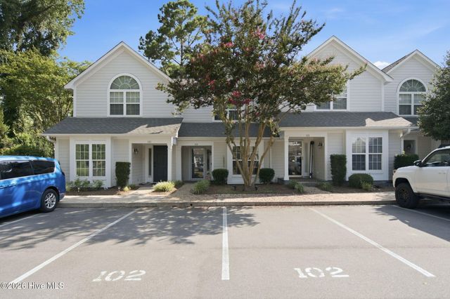 6211 Wrightsville Avenue Apt 102, Wilmington, NC 28403