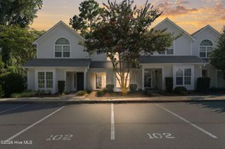 6211 Wrightsville Avenue Apt 102, Wilmington, NC 28403