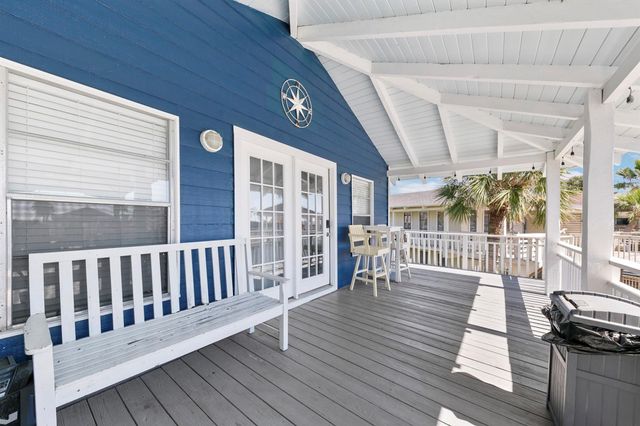 16607 Jamaica Cove Road, Jamaica Beach, TX 77554