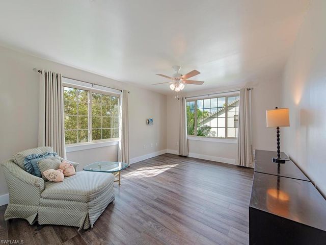 840 Meadowland DR H, Naples, FL 34108