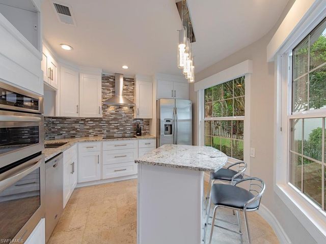 840 Meadowland DR H, Naples, FL 34108