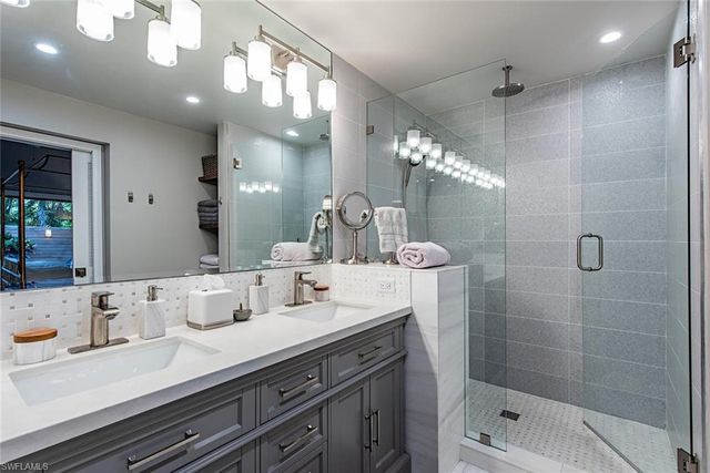 840 Meadowland DR H, Naples, FL 34108