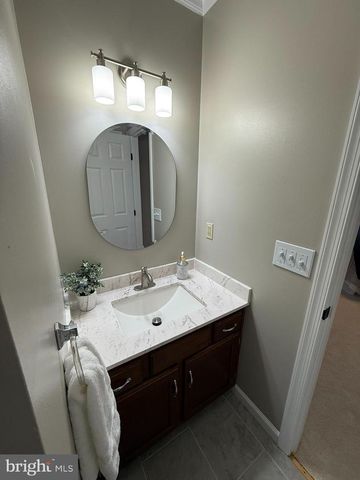 50 NANTICOKE DR, Dover, DE 19904