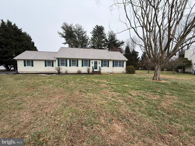 50 NANTICOKE DR, Dover, DE 19904