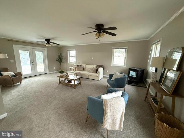 50 NANTICOKE DR, Dover, DE 19904