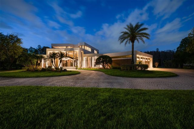 18713 PEPPER PIKE, Lutz, FL 33558