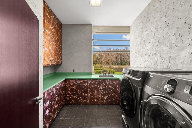 18713 PEPPER PIKE, Lutz, FL 33558