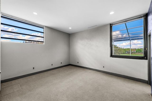 18713 PEPPER PIKE, Lutz, FL 33558