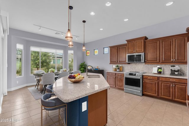 17900 W BRIARWOOD Drive, Goodyear, AZ 85338