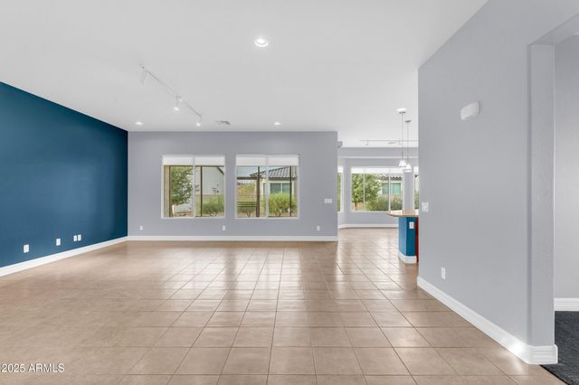 17900 W BRIARWOOD Drive, Goodyear, AZ 85338