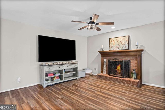 5170 Ridge Tarn, Acworth, GA 30102