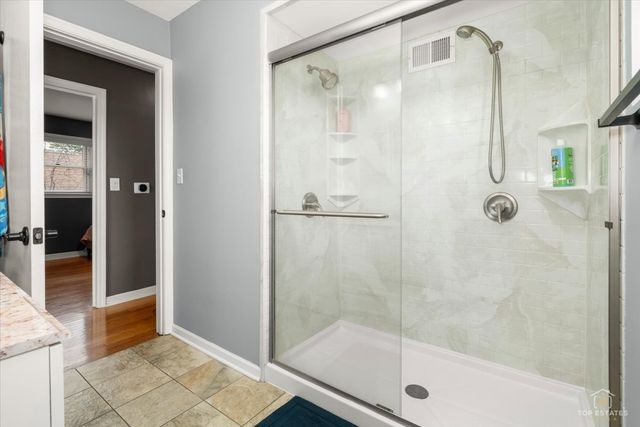1337 Degener Avenue, Elmhurst, IL 60126