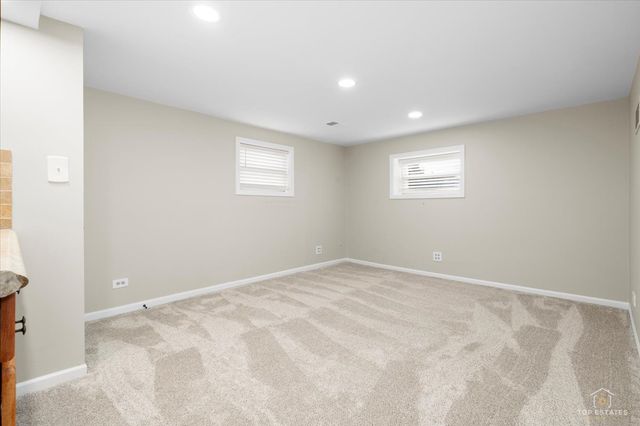 1337 Degener Avenue, Elmhurst, IL 60126