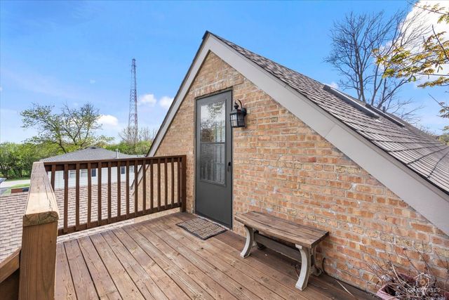 1337 Degener Avenue, Elmhurst, IL 60126
