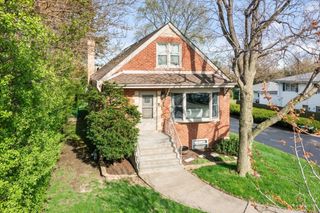 1337 Degener Avenue, Elmhurst, IL 60126