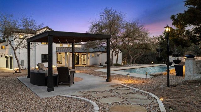 4018 Bee Creek RD, Spicewood, TX 78669