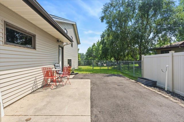 1309 Fremont Court, Burnsville, MN 55306