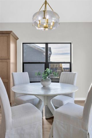 827 Indigo Drive, Palo, IA 52324