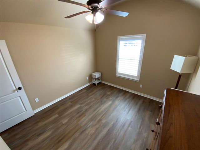 1211 Butterfield Street, Bridgeport, TX 76426