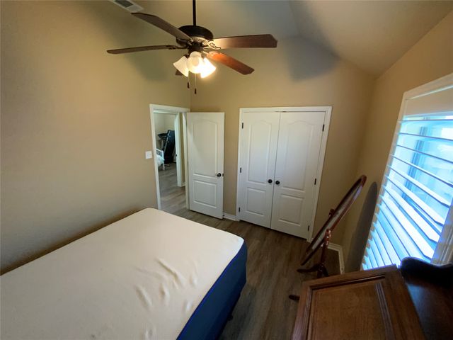 1211 Butterfield Street, Bridgeport, TX 76426