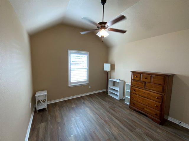 1211 Butterfield Street, Bridgeport, TX 76426