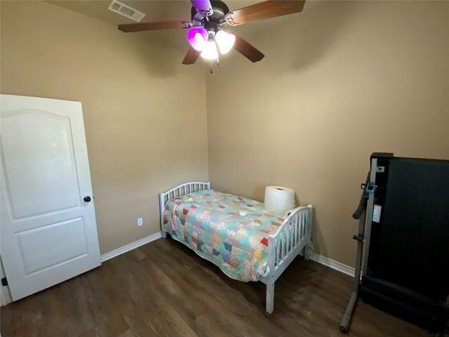1211 Butterfield Street, Bridgeport, TX 76426