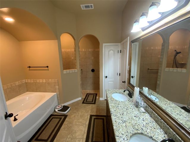 1211 Butterfield Street, Bridgeport, TX 76426