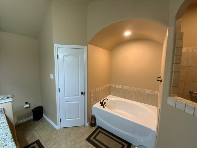 1211 Butterfield Street, Bridgeport, TX 76426