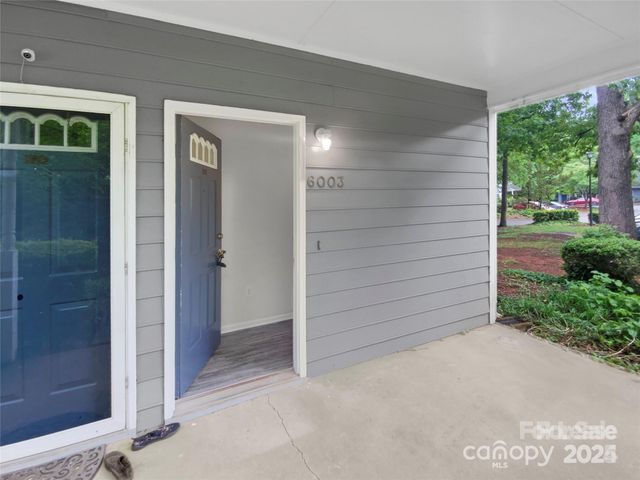 6003 Treetop Court, Charlotte, NC 28212