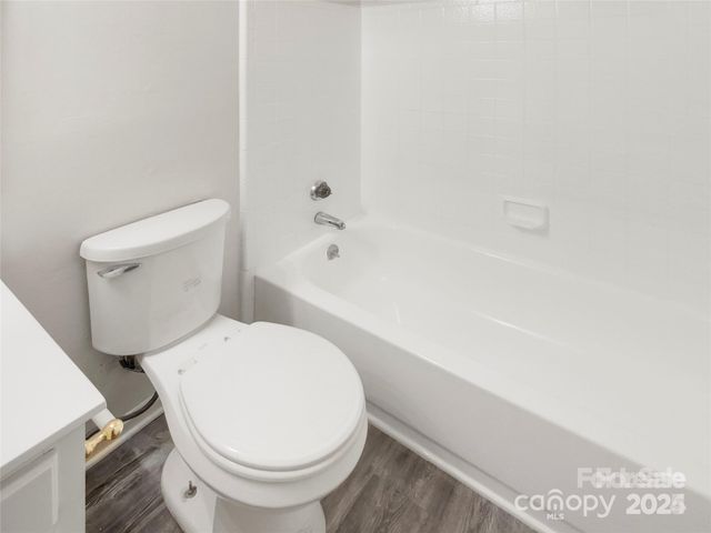 6003 Treetop Court, Charlotte, NC 28212