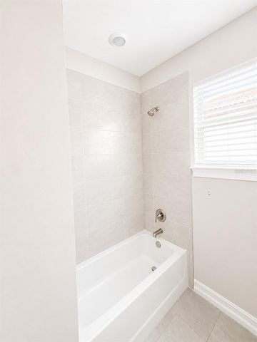 120 MOSCATA WAY, Nokomis, FL 34275