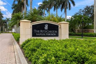2728 Tiburon BLVD E 401, Naples, FL 34109