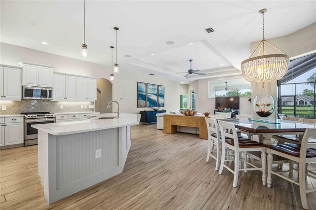 10622 CHEVAL PLACE, Lakewood Ranch, FL 34202