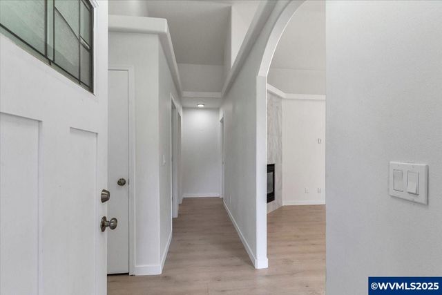 3102 La Costa Lp S, Salem, OR 97302