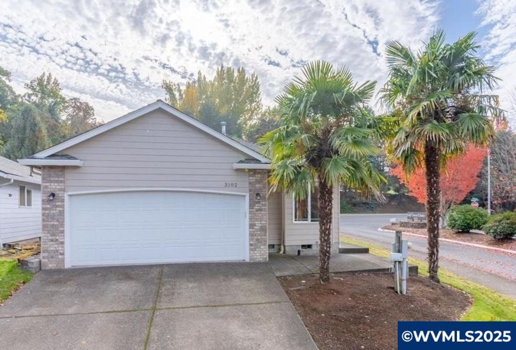 3102 La Costa Lp S, Salem, OR 97302