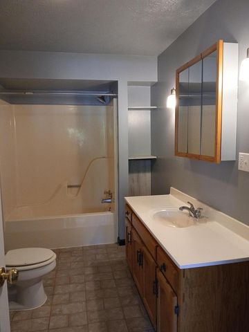 3118 Hamilton Valley Road, Crab Orchard, KY 40419