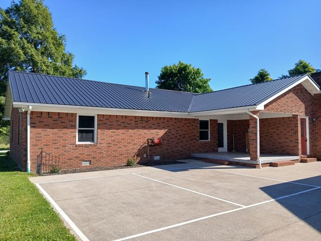3118 Hamilton Valley Road, Crab Orchard, KY 40419