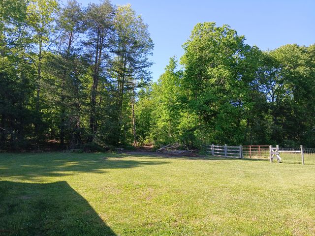 3118 Hamilton Valley Road, Crab Orchard, KY 40419